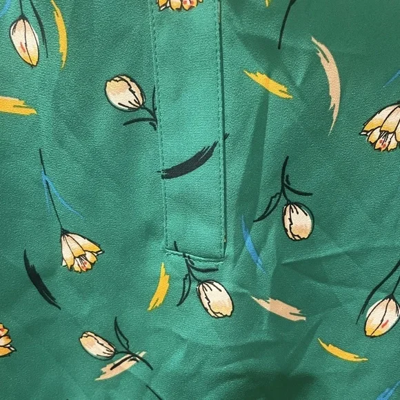 NEW.. 41 Hawthorn Women's Floral Print Long Sleeve Blouse - Picture 4 of 6